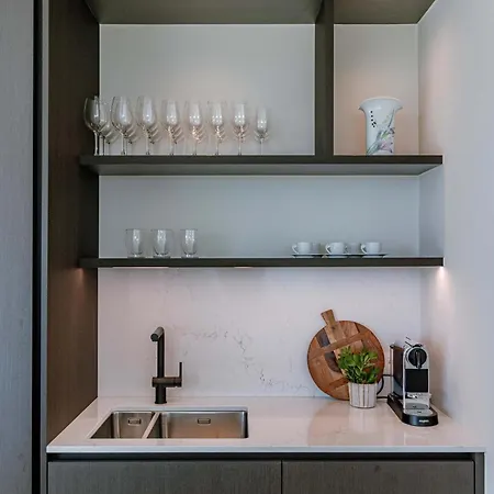 Huswell - Luxurious With 3 Terraces And Parking Lejlighed *